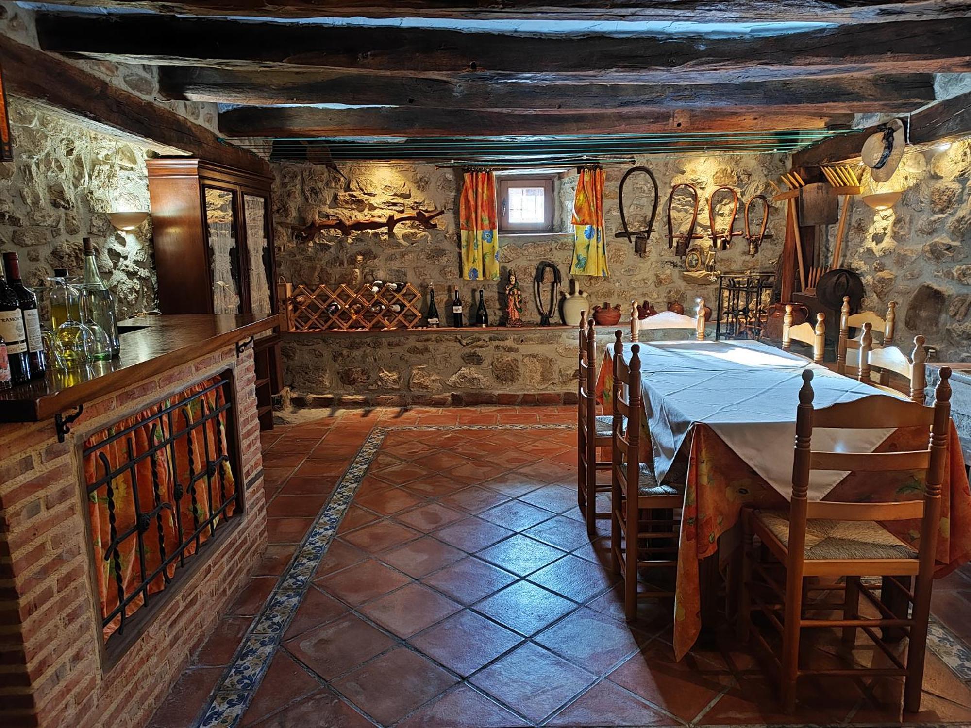 Casa Simon Guest House Cervera De Pisuerga Ngoại thất bức ảnh